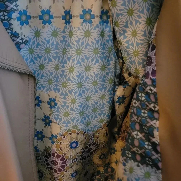 Jou Jou Ladies jacket - Picture 9 of 16